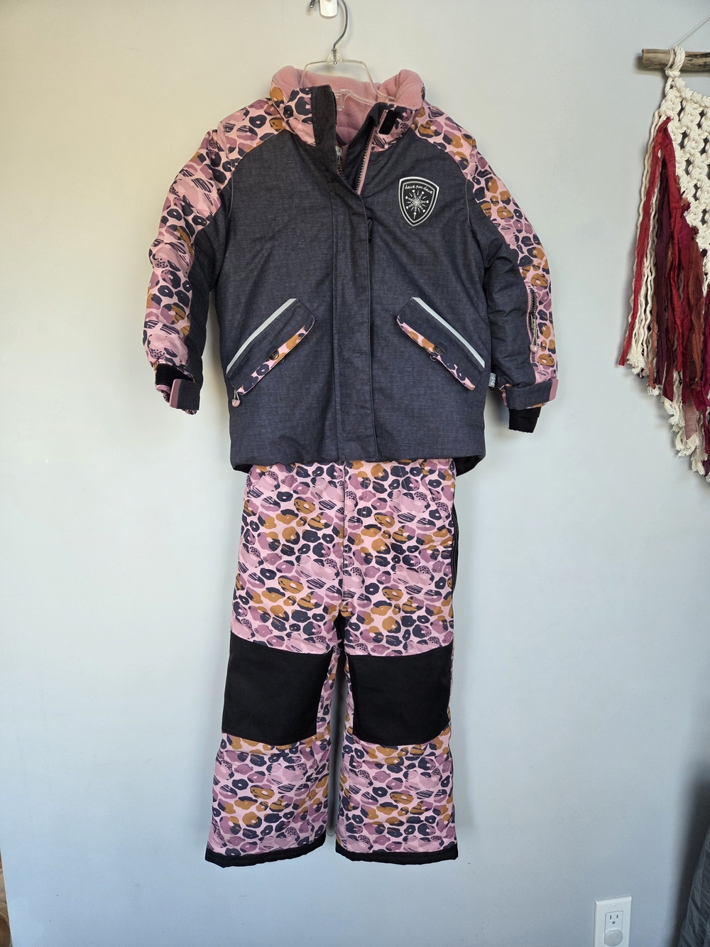 deux par deux Pink 2-Piece Winter Jacket and Pant Set, 4t